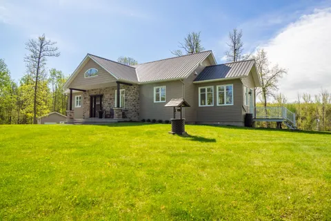 18668 Concession 2 Road, North Glengarry, ON K0C 1B0