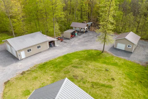18668 Concession 2 Road, North Glengarry, ON K0C 1B0