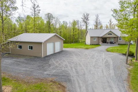 18668 Concession 2 Road, North Glengarry, ON K0C 1B0