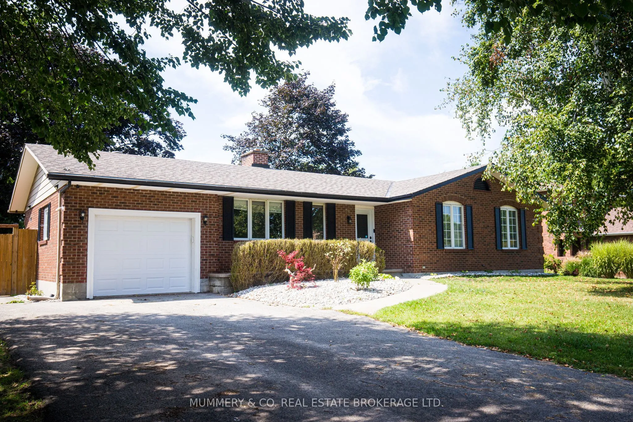 1101 Regional Rd 5 Road, Norfolk, ON N3Y 4K4