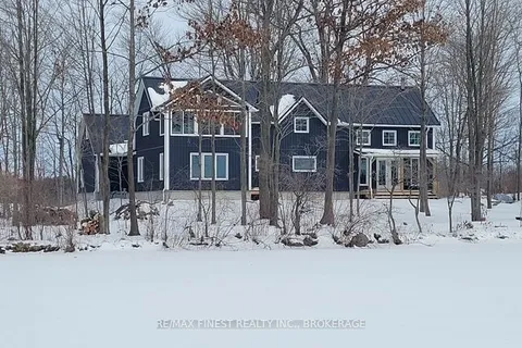 3855 Hideaway Lane, South Frontenac, ON K0H 1H0
