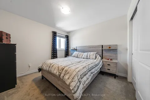 604 Enclave Lane, Clarence-Rockland, ON K4K 0M8