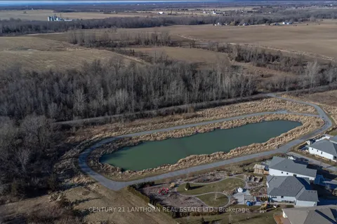 64 MARKLAND Avenue, Prince Edward County, ON K0K 2T0