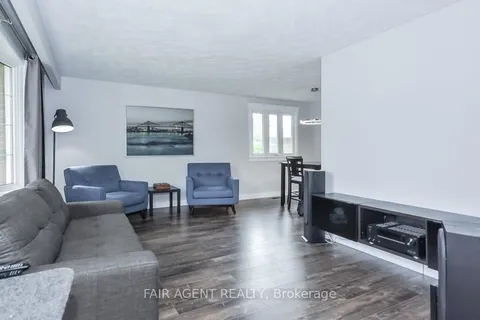 6 LAMBERT Crescent, Guelph, ON N1G 2R5