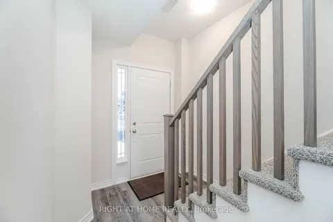 19 Picardy Drive, ON L8J 0M7