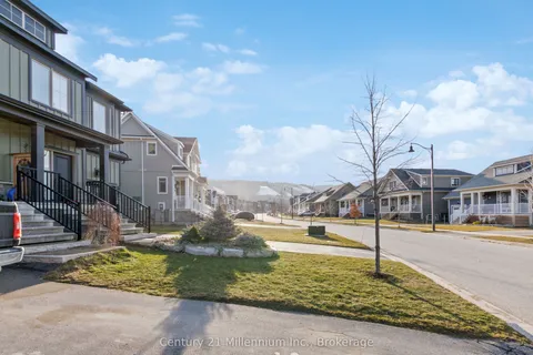 359 YELLOW BIRCH Crescent, Blue Mountains, ON L9Y 0Y5