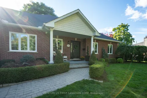 532 Oak Park Drive, ON N6H 3N7