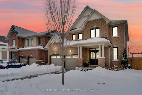 81 Larry Crescent, Haldimand, ON N3W 0B2