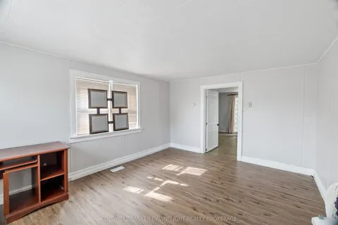 82 London Road, Bluewater, ON N0M 1X0