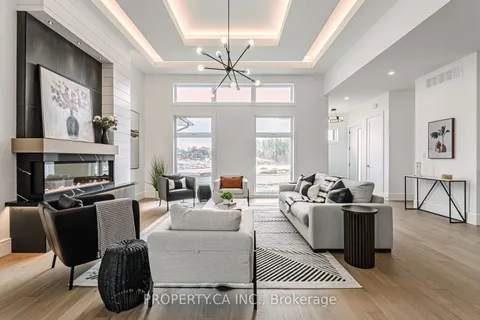 2 Hudson Drive, Brantford, ON N3T 0V6