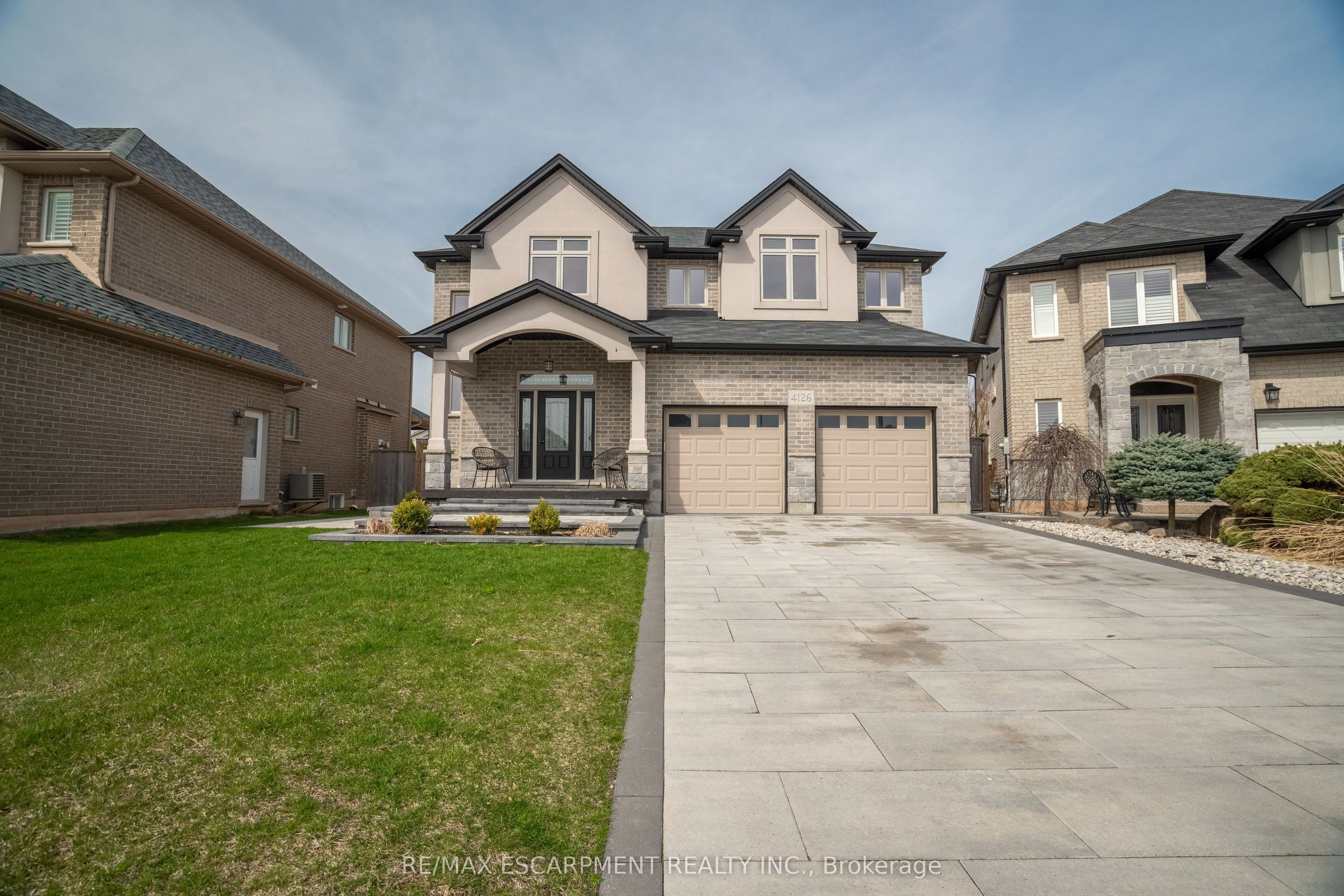 4126 Prokich Court, Lincoln, ON L3J 0M1