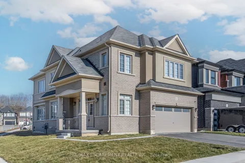 12 Stauffer Road, Brantford, ON N3T 5L8