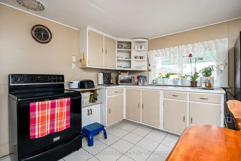 56 Wellington Street, Madoc, ON K0K 2K0