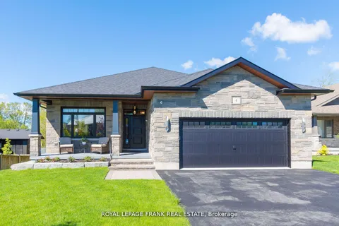 4 Spartan Court, Quinte West, ON K8V 5P4