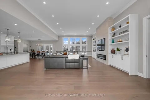 700 Mcmanus Avenue, Manotick - Kars - Rideau Twp and Area, ON K4M 0B2