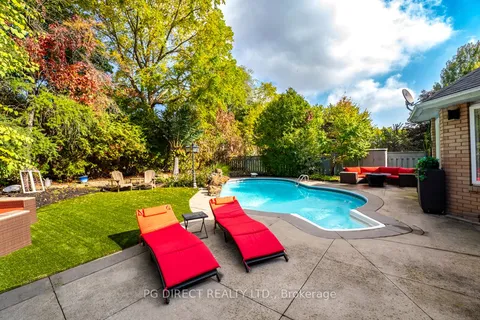 117 Miller Drive, Hamilton, ON L9G 4W2