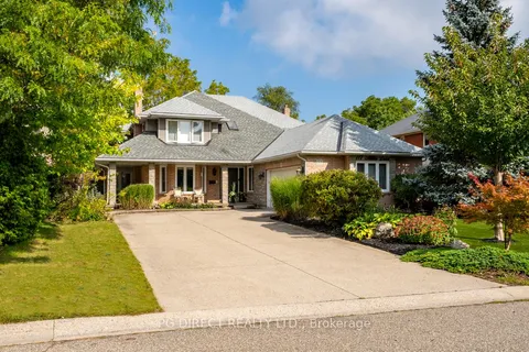 117 Miller Drive, Hamilton, ON L9G 4W2