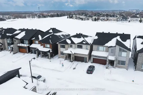 709 FENWICK Way, Barrhaven, ON K2J 7E2