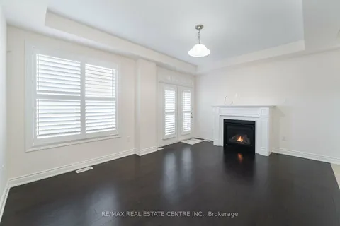 84 Heming Trail, Hamilton, ON L9K 0H8