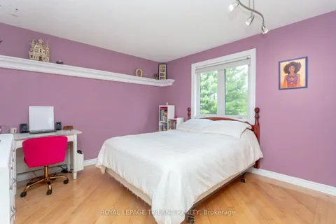 5172 Dundas Street, Thames Centre, ON N0M 2P0