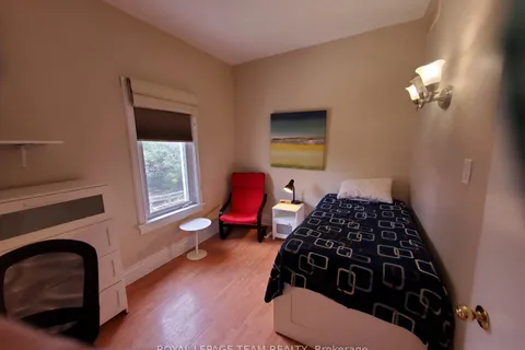 93-95 Lower Charlotte Street, ON K1N 8J9