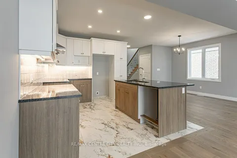 1596 Noah Bend, ON N6G 5S1