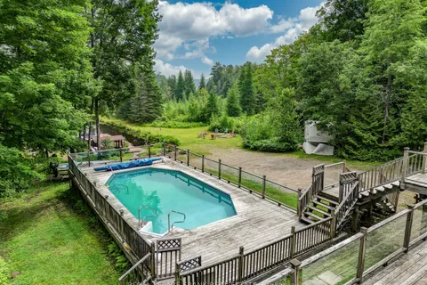 1013 Merrick Drive, Bracebridge, ON P1L 1X1