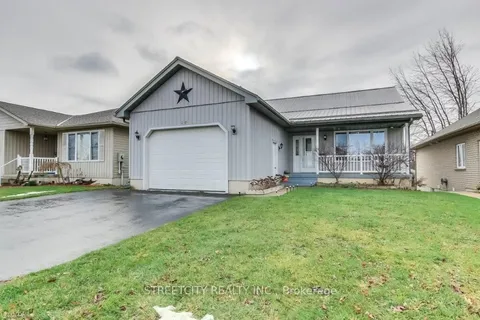 20 Rebecca Drive, Aylmer, ON N5H 3G4