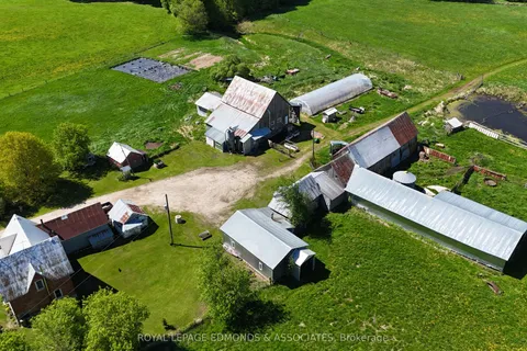315 Beachburg Road, Whitewater Region, ON K0J 1K0