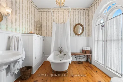 274 Main Street, Prince Edward County, ON K0K 1G0