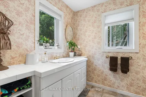 274 Main Street, Prince Edward County, ON K0K 1G0