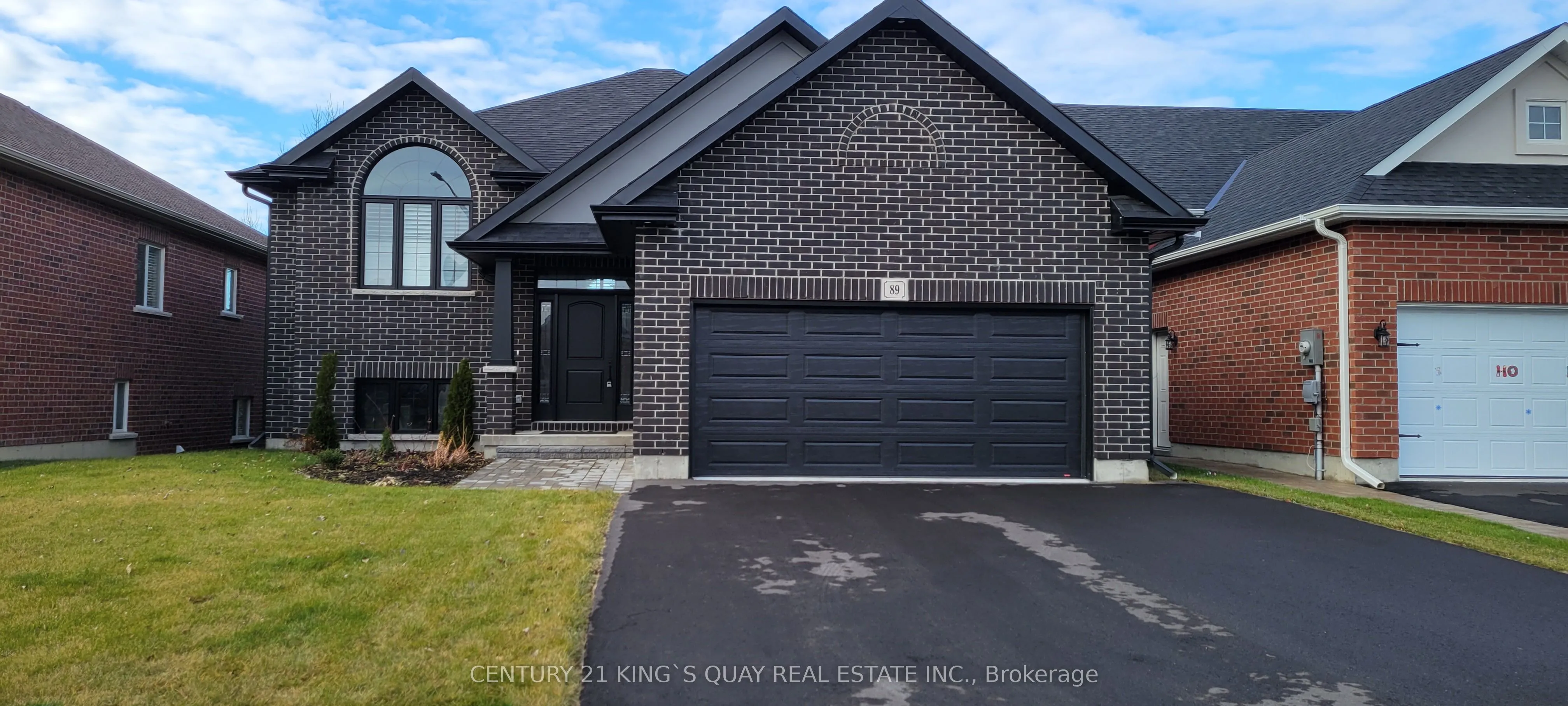 89 Ledgerock Court, Quinte West, ON K8R 0A1