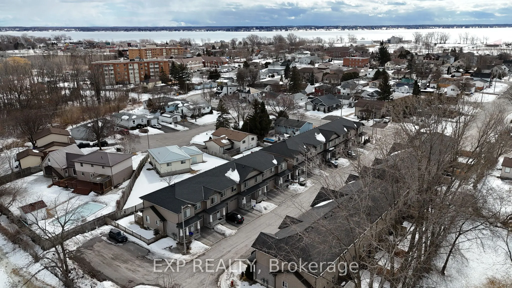 19 Nottingham Court, Quinte West, ON K8V 0E7