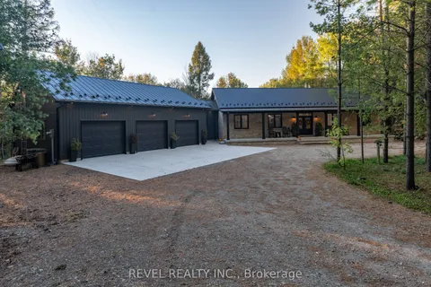7404 Wellington Road 11 Road, Mapleton, ON N0G 2K0
