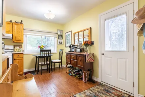 80 INVERGORDON Avenue, Minden Hills, ON K0M 2K0