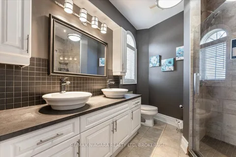 5199 Sherkston Road, Port Colborne, ON L0S 1R0