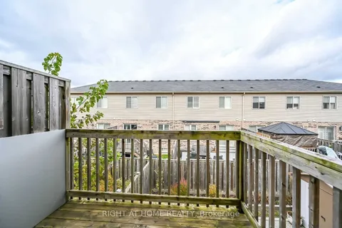 96 Highgate Drive, Hamilton, ON L8J 0C2