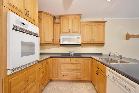 33 Ann Street, St. Marys, ON N4X 1C8