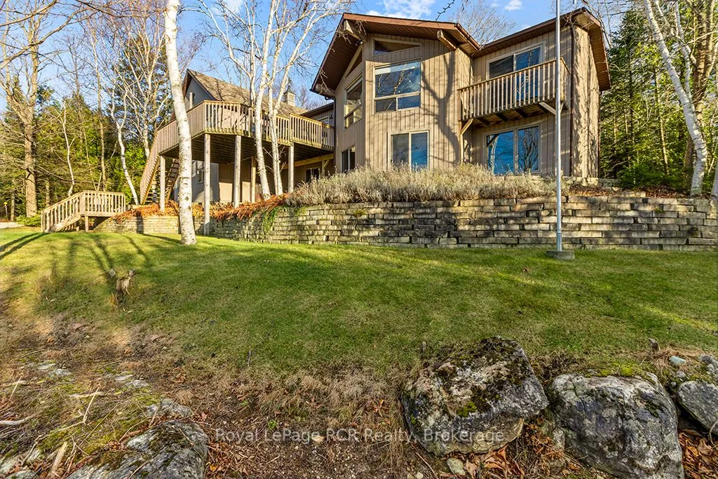 92 Moore Street, Northern Bruce Peninsula, ON N0H 1W0