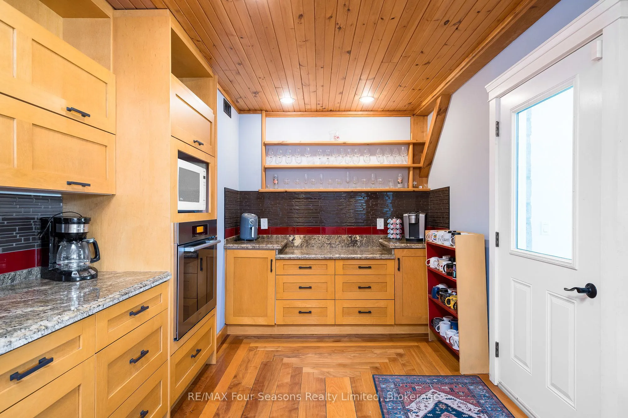 124 Dinsmore Street, Meaford, ON N0H 2P0