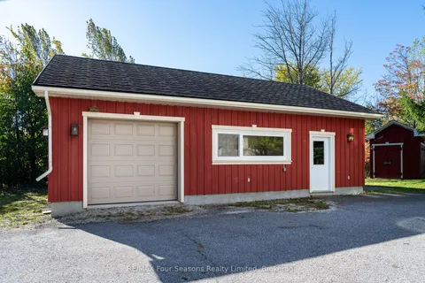 124 Dinsmore Street, Meaford, ON N0H 2P0