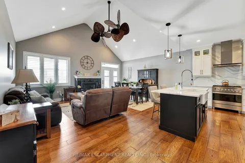 214 Schooner Drive, Norfolk, ON N0A 1N3