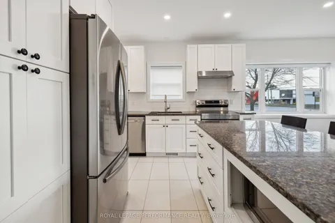1459 LAURIER Street, Clarence-Rockland, ON K4K 1C8