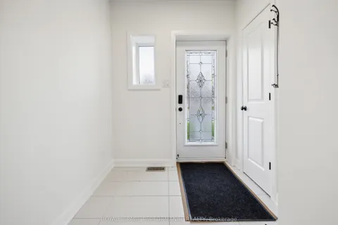 1459 LAURIER Street, Clarence-Rockland, ON K4K 1C8