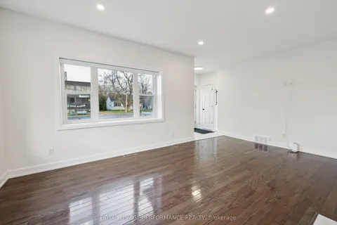 1459 LAURIER Street, Clarence-Rockland, ON K4K 1C8