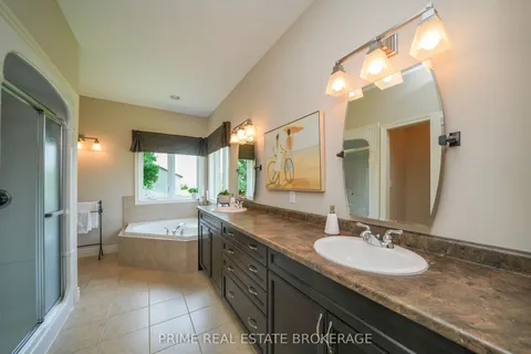 69395 Eagleson Line, North Middlesex, ON N0M 2K0
