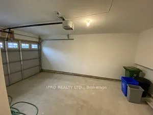 3 Oceanus Avenue, Hamilton, ON L0R 1P0