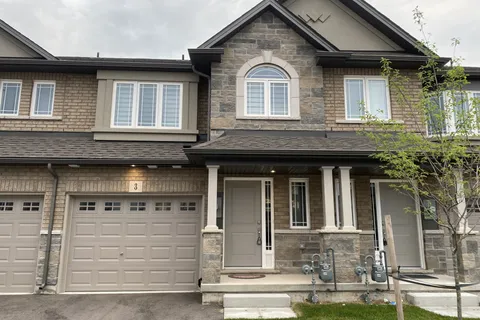 3 Oceanus Avenue, Hamilton, ON L0R 1P0