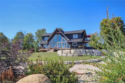 112 TAMARAC Road, Northern Bruce Peninsula, ON N0H 1W0