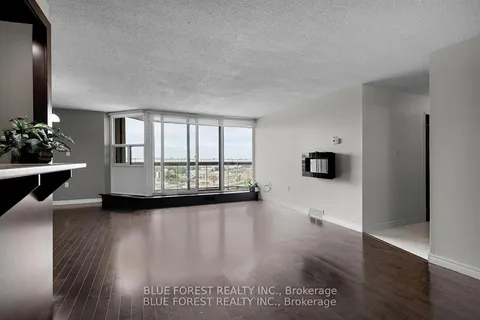323 COLBORNE Street, London, ON N6B 3N8